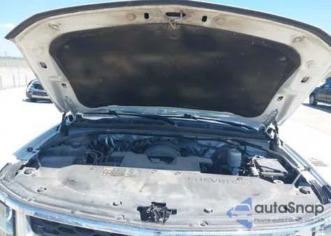 2016 Chevrolet Suburban Lt z USA, uszkodzony, nr VIN 1GNSCHKC3GR469764